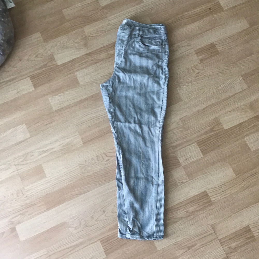 Pin strip Loft outlet size 12 jeans